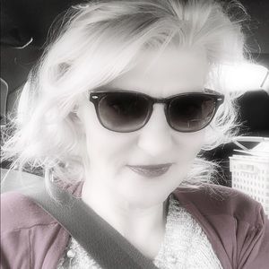 Meet your Posher, Alaina